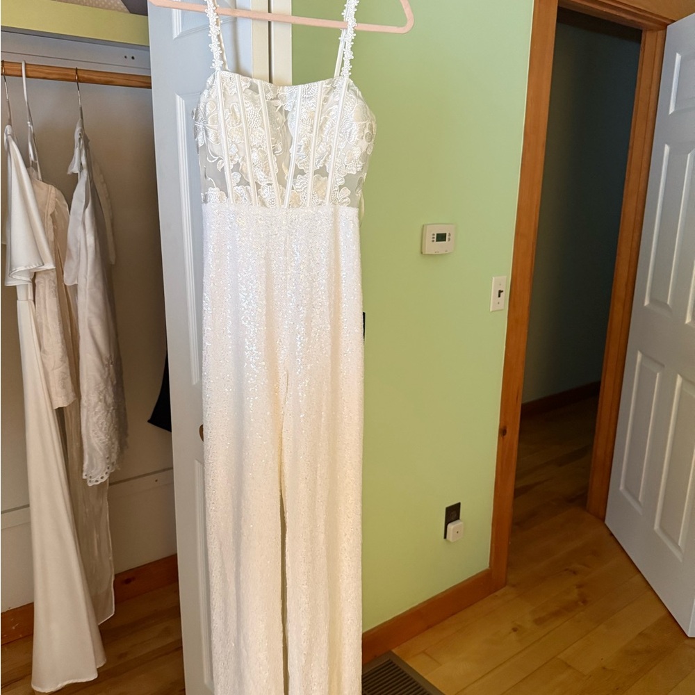 Elegant White Lace Jumpsuit - Picture 2 of 3